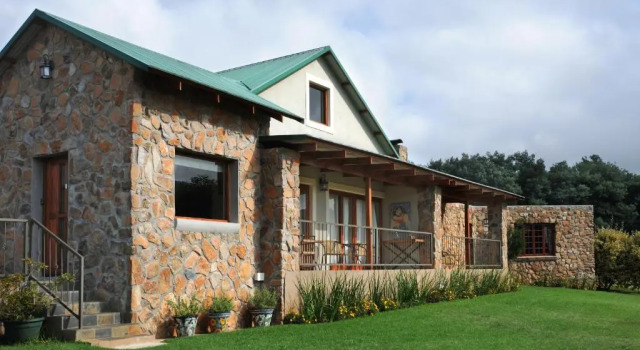 Семейный номер Standard Stonecutters Lodge
