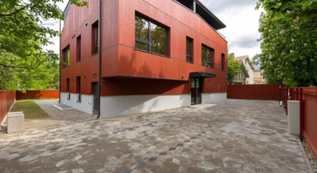 Self-check-in spacious 1 bedroom apartment with free parking, Rezervovat Apartmán Hotely v Harjumaa s parkováním, Parkování