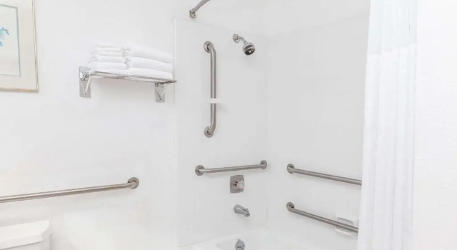 Номер Standard Days Inn & Suites by Wyndham Sunnyvale