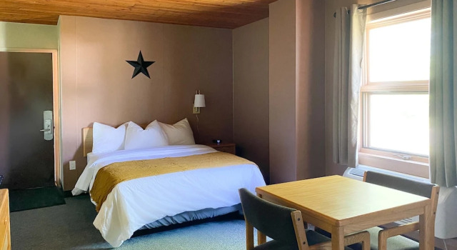 The Benson Motel - Benson, MN - US-12 HWY, Забронировать Мотель Мотели Бенсон, Мотель