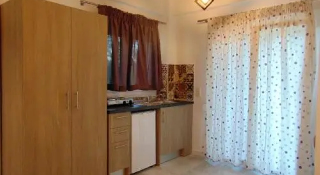 Studios Afrodite II, Book Hotel Chrisi Akti 