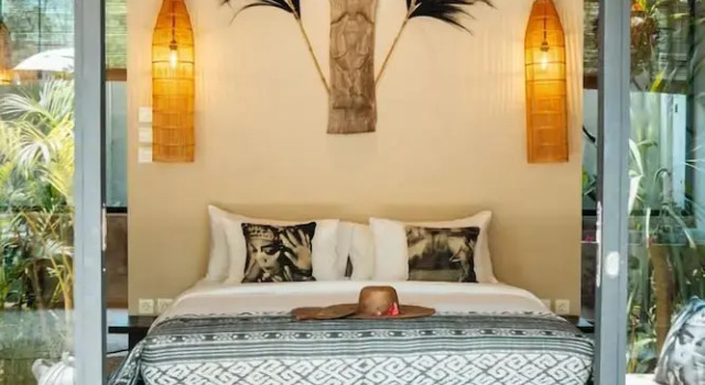 Люкс с балконом Hani Hideaway
