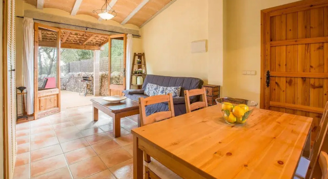 Can Fus in Campos With 1 Bedrooms and 1 Bathrooms