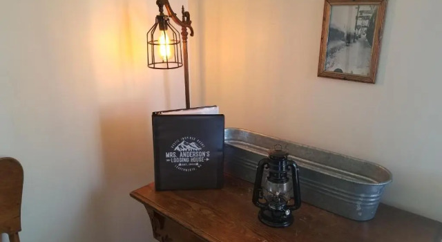 Двухместный номер Standard с балконом Mrs. Andersons Lodging