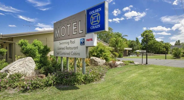 Кровать в общем номере Biloela Countryman Motel
