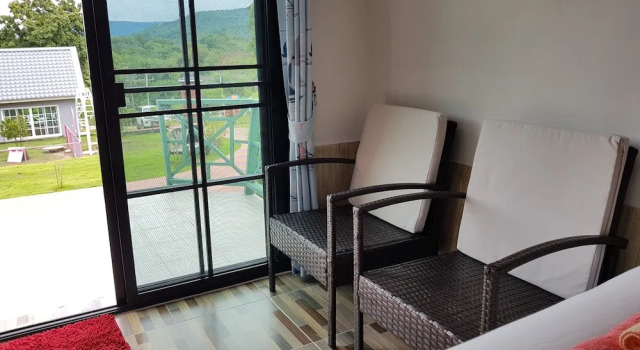 Бунгало с балконом Farm Terrace