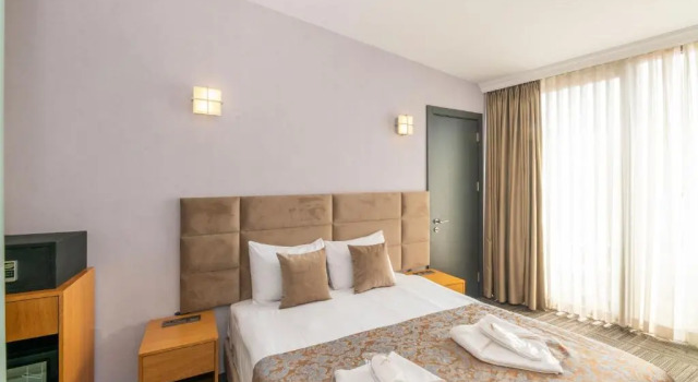 Двухместный номер Deluxe с балконом и с видом на море Taksim Hotel V Plus