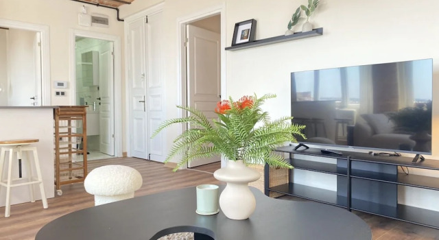 Flat w City View Near Galata Tower in Istiklal Ave