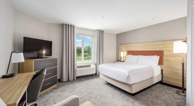 Люкс Candlewood Suites - Ocala I-75 by IHG