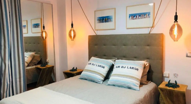 Апартаменты 5 min walk from Yumbo! 128