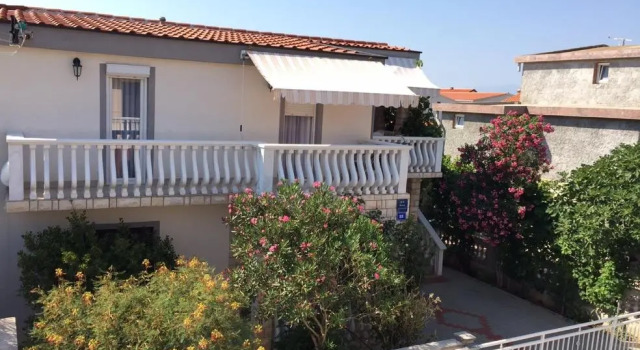 Апартаменты Apartment Krmpotić