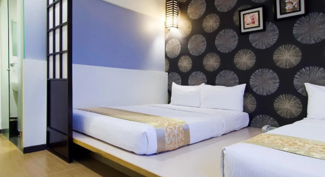 Четырёхместный семейный номер Standard 8 Days Boutique Hotel @ Mount Austin JB