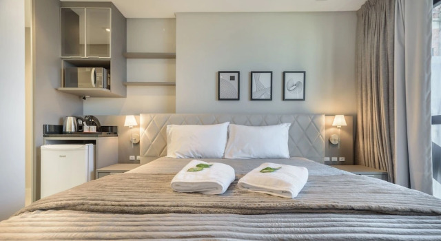 MHFA - Studios em Prédio Luxuoso com Vista Mar, Забронировать Отель Итапема Санта-Катарина