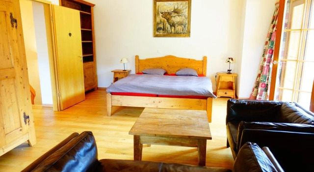 Sweet Mountain, Rezerwuj Hotel Hotele w Vaud z basenem, Basen