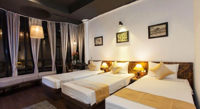 Трёхместный номер Standard с видом на город Luxury Backpakers Hotel
