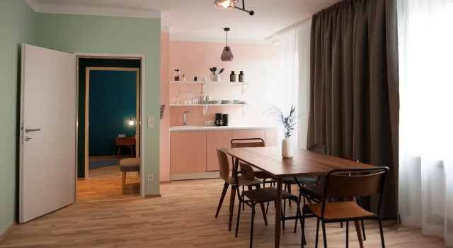 URBANAUTS FLATS Cubierta, Book Hotel Innere Stadt 