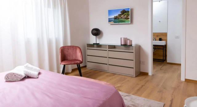 Villa TinaDea: Pool, Sea View, Beach 200 mt-Villa TinaDea, Забронировать Вилла Виллы Поццалло, Вилла