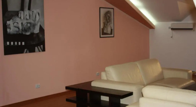 Suite Lacul Racilor