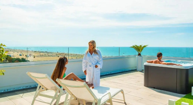 Люкс Hotel Montecarlo