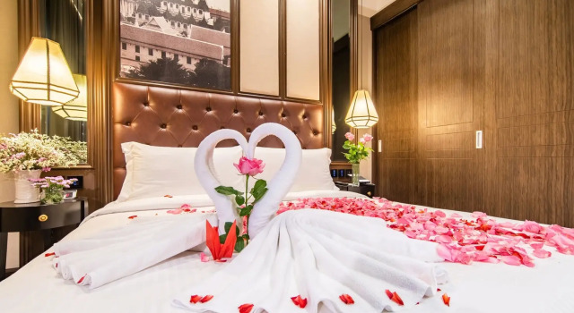 Номер Deluxe Metropole, Bangkok, Thonglor a Tribute Portfolio Hotel by Marriott