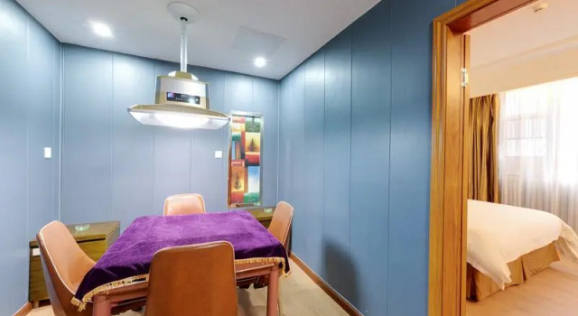 Люкс Vienna Hotel Guangdong Dongguan Zhongtang Qunying Road
