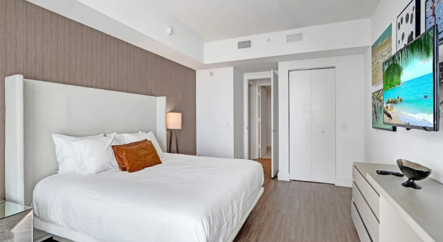 Номер Standard с балконом и с частичным видом на океан Tides in Hollywood Beach By My Miami Vacation