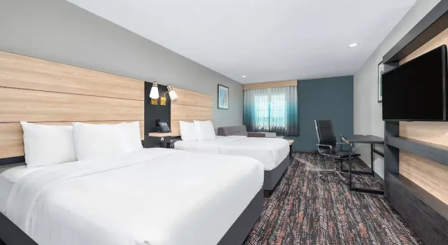 Четырёхместный номер Deluxe La Quinta by Wyndham Woodway - Waco South