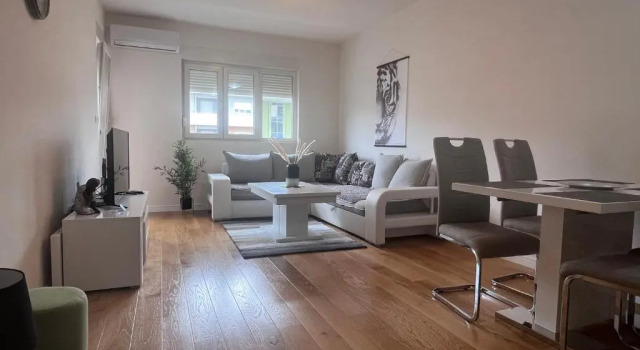 Apartment 79•Central Point