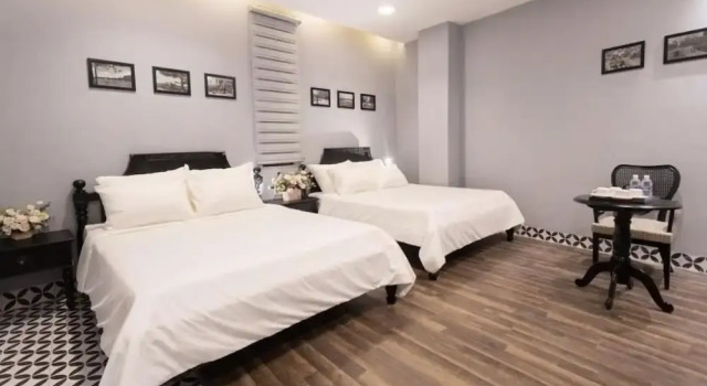 Четырёхместный номер Deluxe TTR Skypool View Hotel - Đà lạt