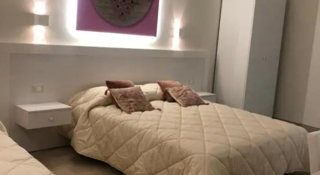 Standard- tredobbelt værelse PalÈat B&B