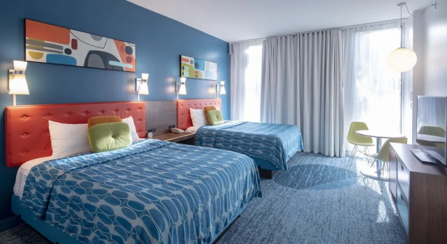 Номер Accessible Standard с видом на Volcano Bay Universals Cabana Bay Beach Resort
