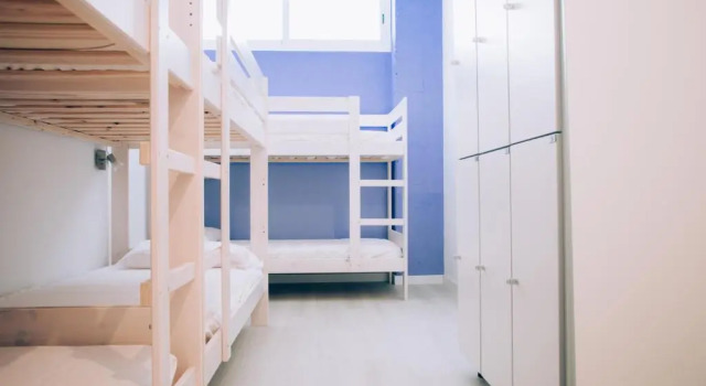 Кровать в общем номере Palma Port Hostel - Albergue Juvenil
