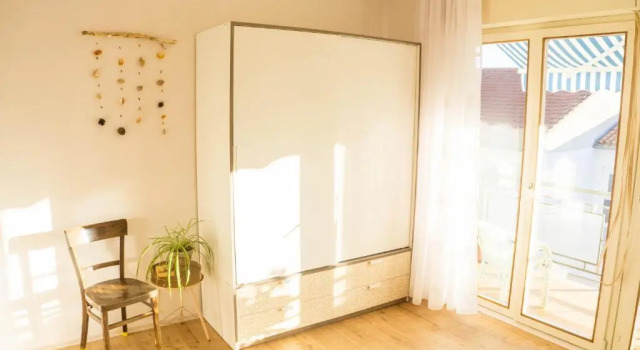 Spacious apartment by the sea 8+4