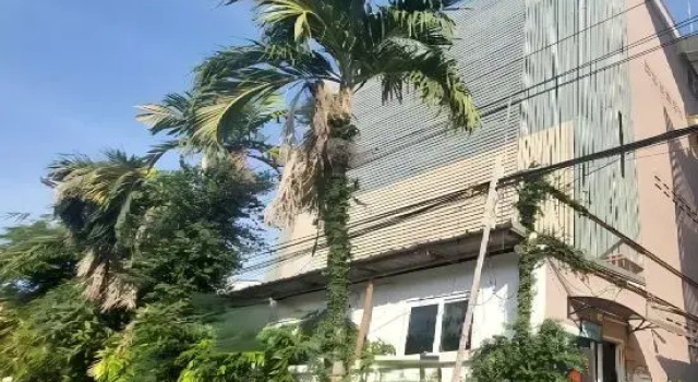Sukhum Mega Bangna