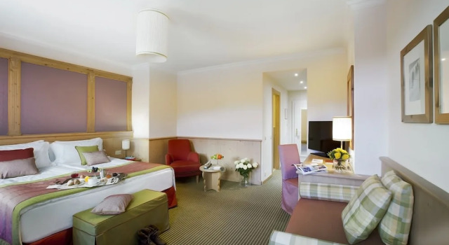 Номер Superior с доступом в спа Schloss Hotel & Spa Pontresina