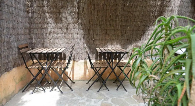 Le Mas d'Angeline, Book Hotel Monaco Tiree Island