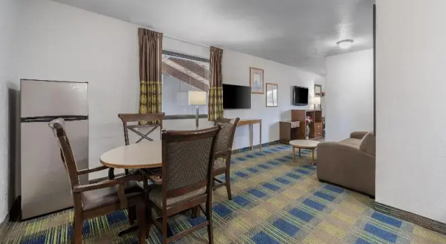 Четырёхместный люкс SureStay by Best Western Walla Walla
