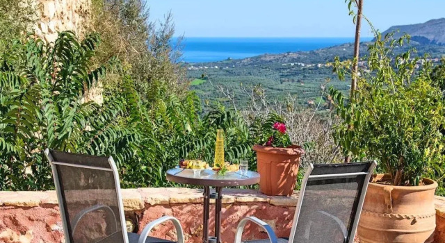 Captain Antonis, Traditional House Close To Chania