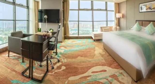 Двухместный номер с видом на озеро Ramada Plaza by Wyndham Nanxun