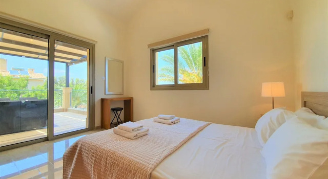 Hector Beach Villa - Sandy Beach Villas