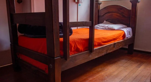 Seng i sovesal 82Hostel