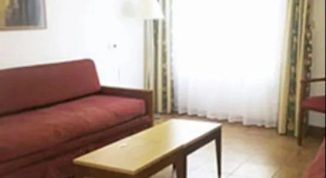 Кровать в общем номере с 2 комнатами Residence Vacances Bleues le Mediterranée