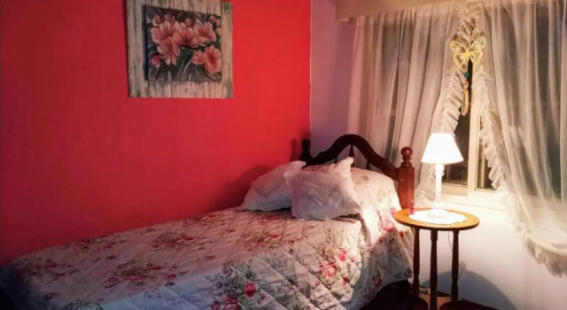 Eva Hostal