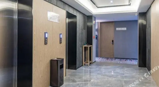 Zixin Yuhuwan Hotel, Prenota Hotel Hotel a Changsha con parcheggio, Parcheggio
