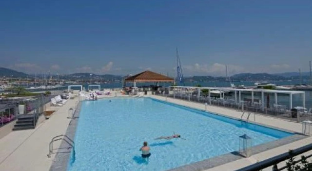 Cinque Terre The Harbour Apt - Two Bathrooms, Забронировать Отель Специя Итальянская Ривьера, рядом с Порт Ла Специи