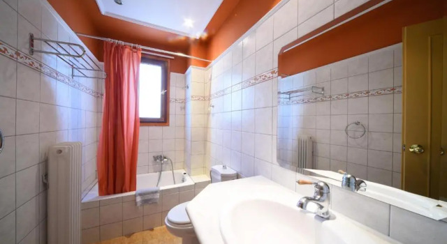 Номер Executive Mont Helmos Hotel