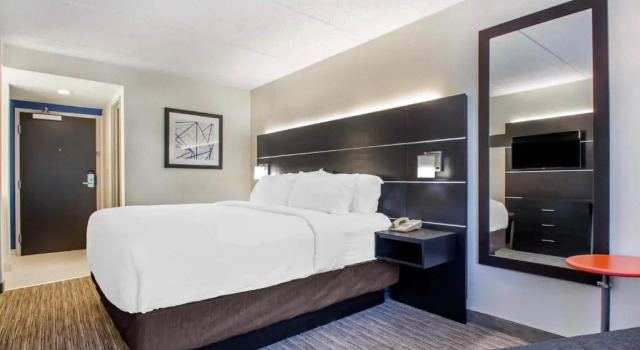 Двухместный номер Standard Holiday Inn Express & Suites - Albany Airport - Wolf Road by IHG