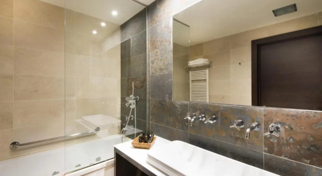 Полулюкс Hotel Mas Solà