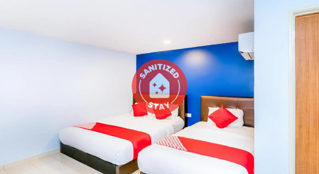 Люкс OYO 503 Hotel Aromas JB
