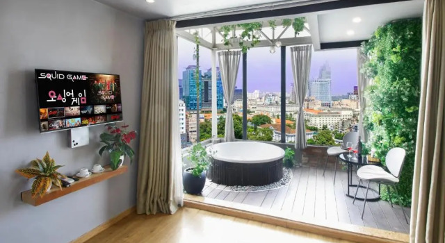 Люкс Deluxe Collection O District 10 - Bonita Grand Hotel
